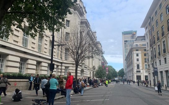 Queues of crowds for Westminster Hall