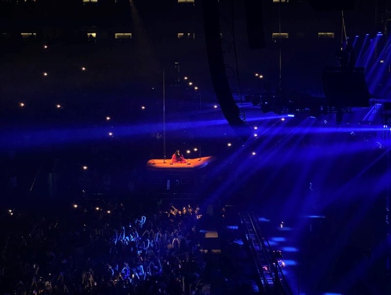 SZA performing at the O2 arena