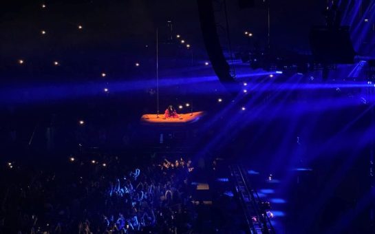 SZA performing at the O2 arena