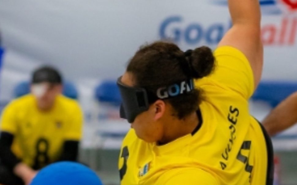 Alex Ulysses plays goalball